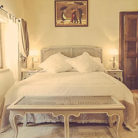 Farm stay Relais Di Charme Frazione Chiavolino Pollone