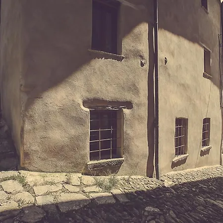 Alloggio per agriturismo Relais Di Charme Frazione Chiavolino *