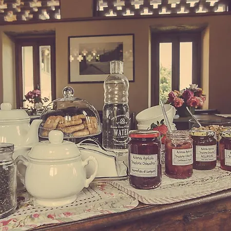 Farm stay Relais Di Charme Frazione Chiavolino Pollone
