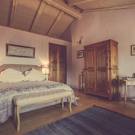 Farm stay Relais Di Charme Frazione Chiavolino Pollone
