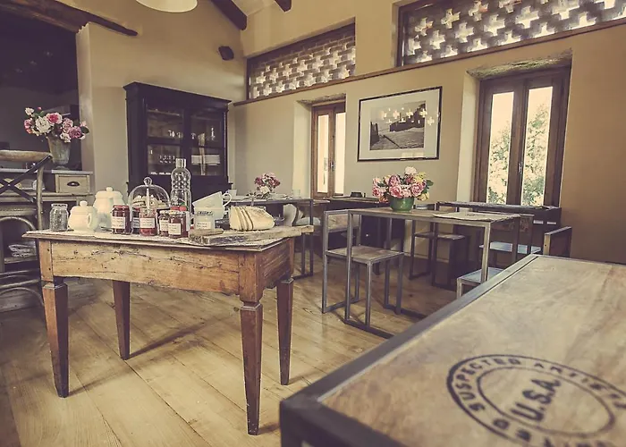 Relais Di Charme Frazione Chiavolino Alloggio per agriturismo Pollone