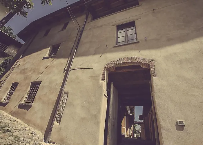 Relais Di Charme Frazione Chiavolino Фермерский дом *