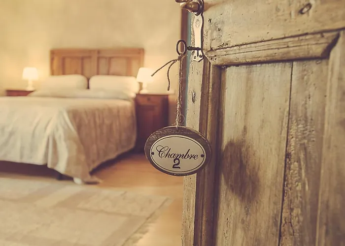 Фермерский дом Relais Di Charme Frazione Chiavolino Pollone