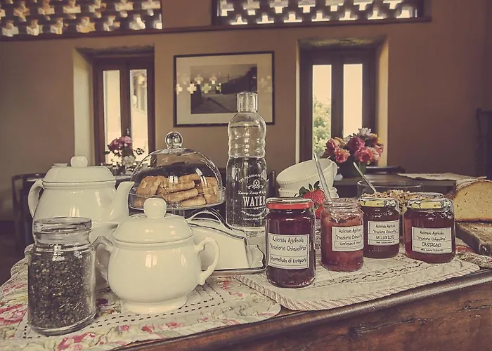 Фермерский дом Relais Di Charme Frazione Chiavolino Pollone
