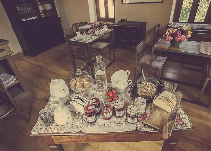 Relais Di Charme Frazione Chiavolino Фермерский дом *